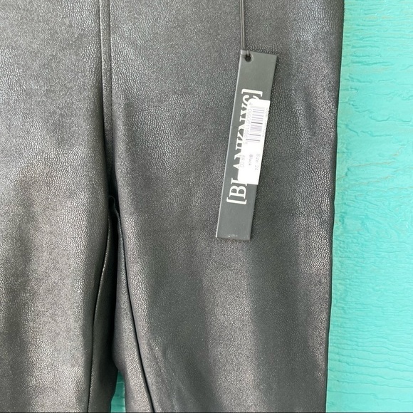 BLANK NYC VEGAN LEATHER BLACK JEANS SIZE 2 NWT - Picture 2 of 4